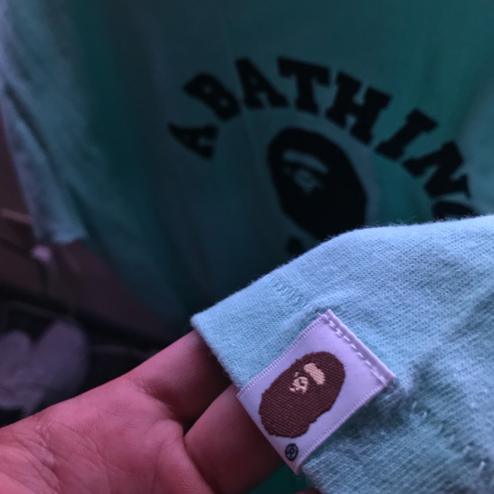 Bathing Ape Logo Tee - Picture 4 of 4